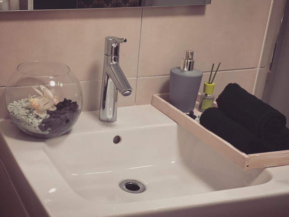 Superbe Duplex En Plein Coeur De Nancy Zewnętrze zdjęcie